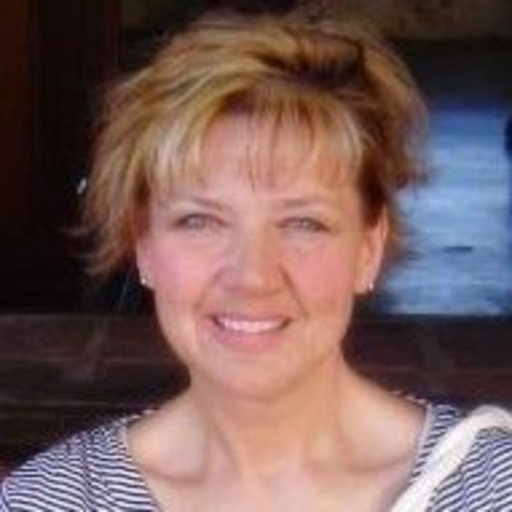 Meet your Posher, Deborah